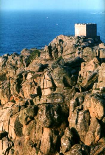 Coastguard's Lookout Maen Cliff